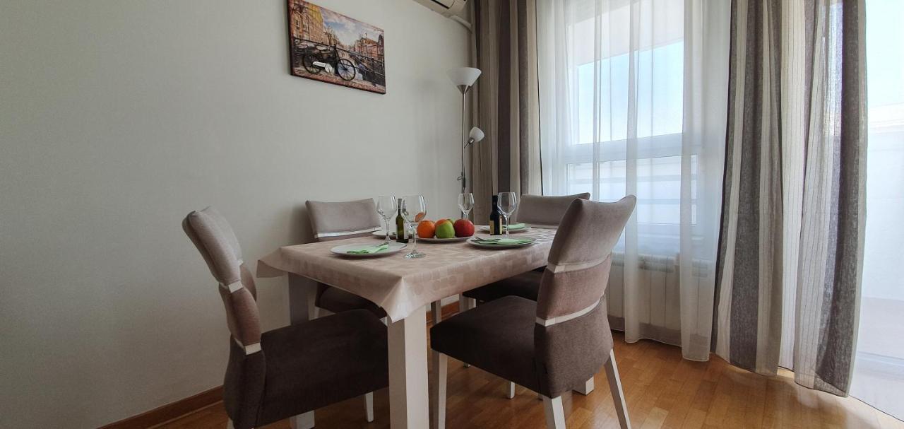 Royal Apartment Belvill Beograd Eksteriør bilde